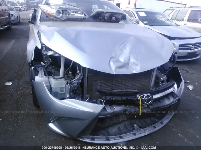 4T1BF1FK3FU497452 - 2015 TOYOTA CAMRY LE/XLE/SE/XSE SILVER photo 6