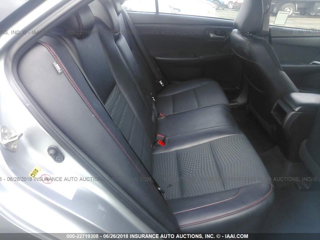 4T1BF1FK3FU497452 - 2015 TOYOTA CAMRY LE/XLE/SE/XSE SILVER photo 8