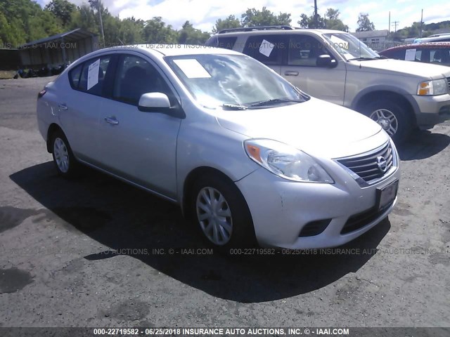 3N1CN7AP7CL884628 - 2012 NISSAN VERSA S/SV/SL SILVER photo 1