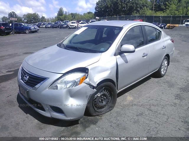 3N1CN7AP7CL884628 - 2012 NISSAN VERSA S/SV/SL SILVER photo 2