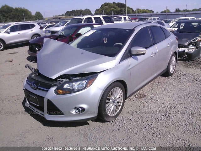 1FADP3J25EL254085 - 2014 FORD FOCUS TITANIUM SILVER photo 2