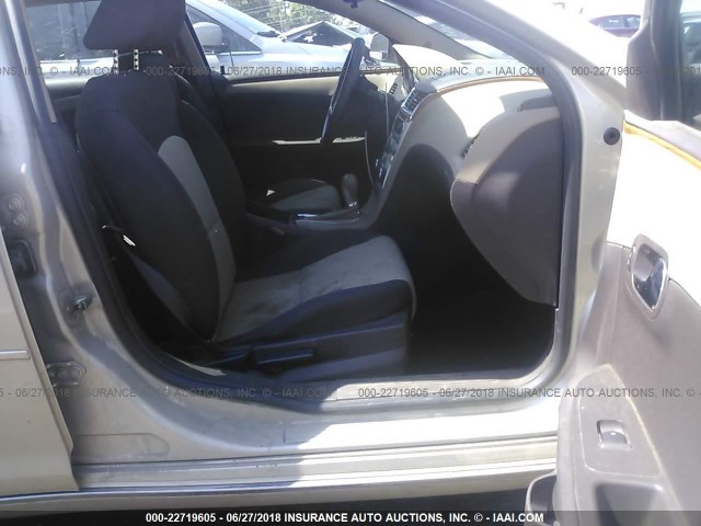 1G1ZC5EB5AF265865 - 2010 CHEVROLET MALIBU 1LT 金色 照片 5