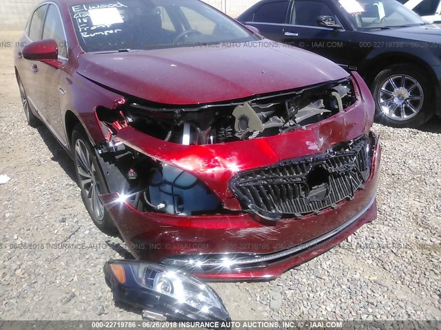 1G4ZP5SS0JU130798 - 2018 BUICK LACROSSE ESSENCE წითელი ფოტო 6