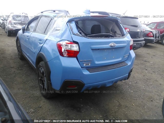 JF2GPAKC4HH261413 - 2017 SUBARU CROSSTREK LIMITED BLUE photo 3