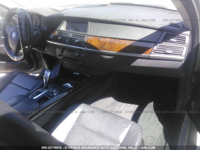 5UXFE4C54AL380162 - 2010 BMW X5 XDRIVE30I 棕色 照片 5