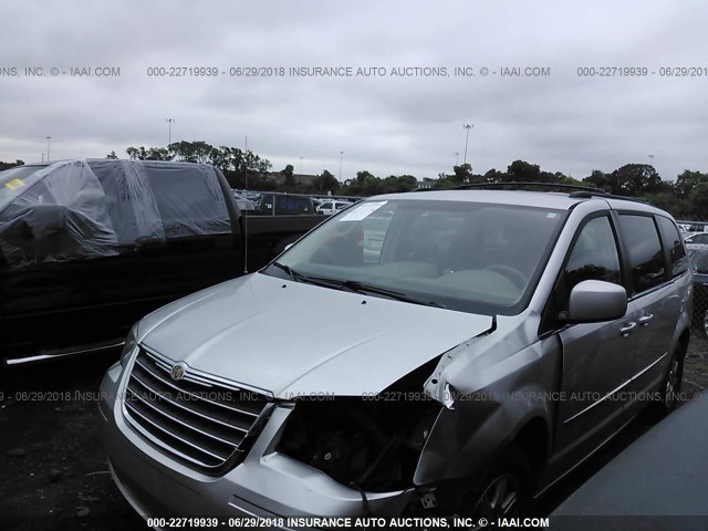 2A8HR54149R508203 - 2009 CHRYSLER TOWN & COUNTRY TOURING SILVER photo 2