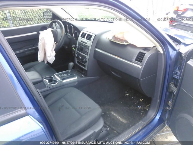 2B3KK33V99H578751 - 2009 DODGE CHARGER SXT BLUE photo 5