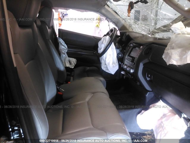5TFUM5F12EX053994 - 2014 TOYOTA TUNDRA DOUBLE CAB SR/SR5 BLACK photo 5