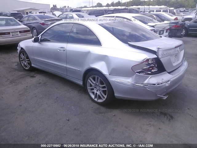 WDBTJ56H48F237084 - 2008 MERCEDES-BENZ CLK 350 SILVER photo 3