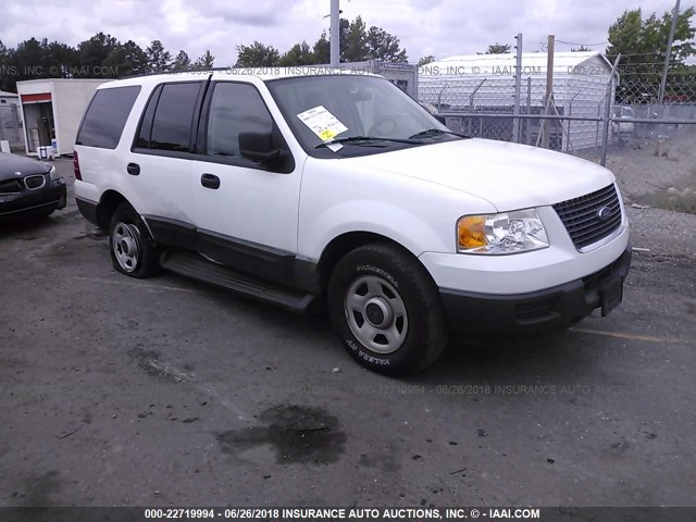 1FMRU13WX4LA64225 - 2004 FORD EXPEDITION XLS WHITE photo 1