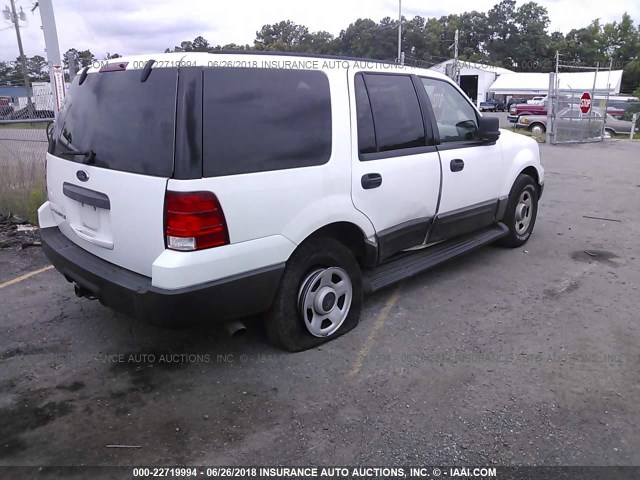 1FMRU13WX4LA64225 - 2004 FORD EXPEDITION XLS WHITE photo 4
