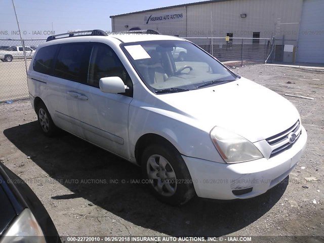 KNDMB233666053112 - 2006 KIA SEDONA EX/LX WHITE photo 1