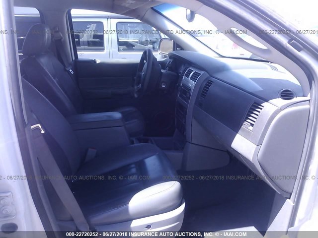 1D4HB58D35F543948 - 2005 DODGE DURANGO LIMITED WHITE photo 5