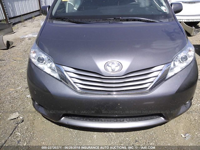 5TDYK3DC0FS637754 - 2015 TOYOTA SIENNA XLE/LIMITED GRAY photo 10