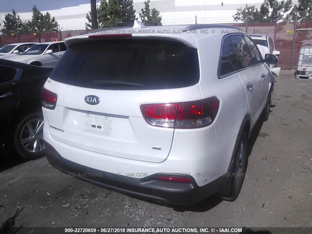 5XYPG4A31GG032325 - 2016 KIA SORENTO LX/L WHITE photo 4