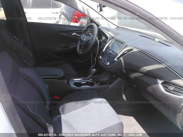 1G1ZB5ST9HF157467 - 2017 CHEVROLET MALIBU LS WHITE photo 5