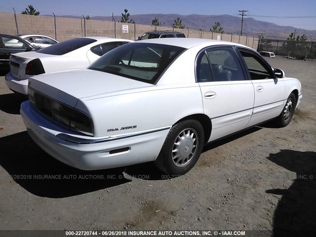 1G4CW52K5W4624090 - 1998 BUICK PARK AVENUE  WHITE photo 4