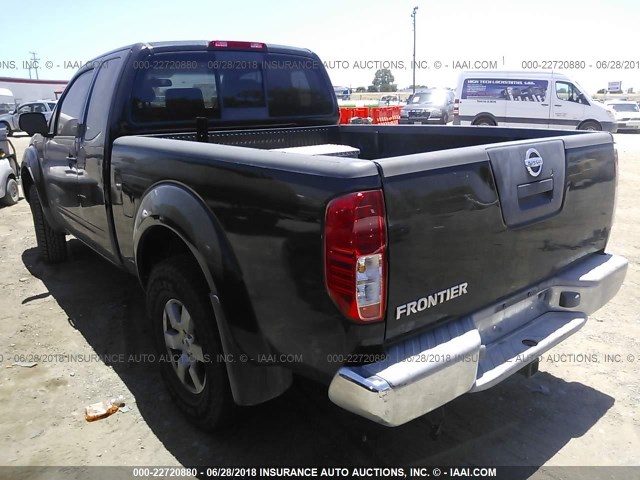 1N6AD06UX5C423562 - 2005 NISSAN FRONTIER KING CAB LE/SE/OFF ROAD BLACK photo 3