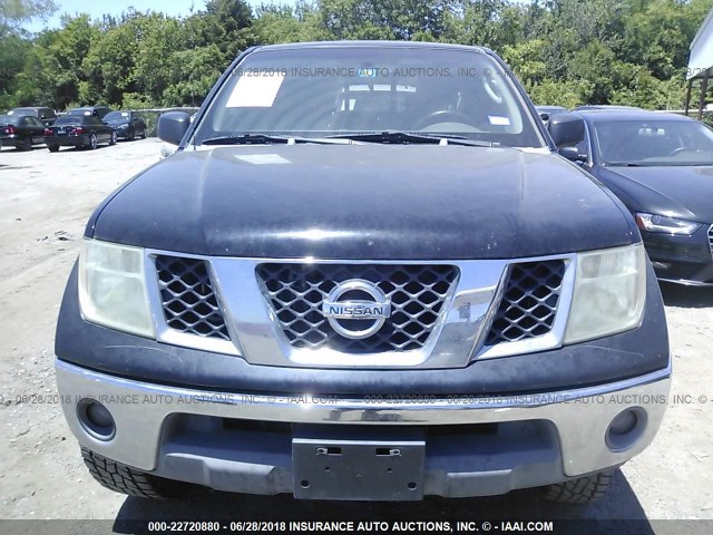 1N6AD06UX5C423562 - 2005 NISSAN FRONTIER KING CAB LE/SE/OFF ROAD BLACK photo 6