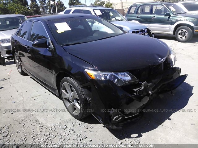 4T1BF1FK1EU424174 - 2014 TOYOTA CAMRY L/SE/LE/XLE 黑色 照片 1