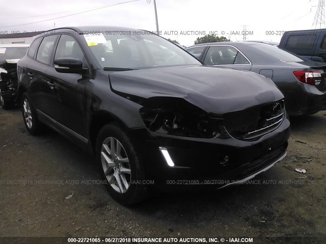 YV440MDJ1H2074150 - 2017 VOLVO XC60 T5 BLACK photo 1