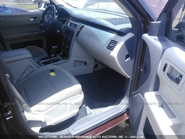 2FMDK51C39BA23832 - 2009 FORD FLEX SE BURGUNDY photo 5