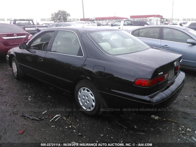 4T1BG22K1WU204799 - 1998 TOYOTA CAMRY CE/LE/XLE BLACK photo 3