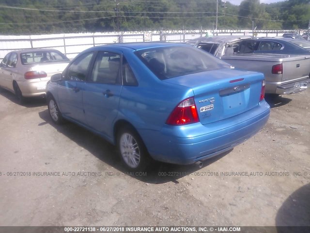 1FAFP34N47W136139 - 2007 FORD FOCUS ZX4/S/SE/SES 蓝色 照片 3