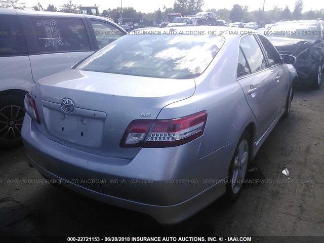 4T1BF3EK6AU049728 - 2010 TOYOTA CAMRY SE/LE/XLE 银色 照片 4