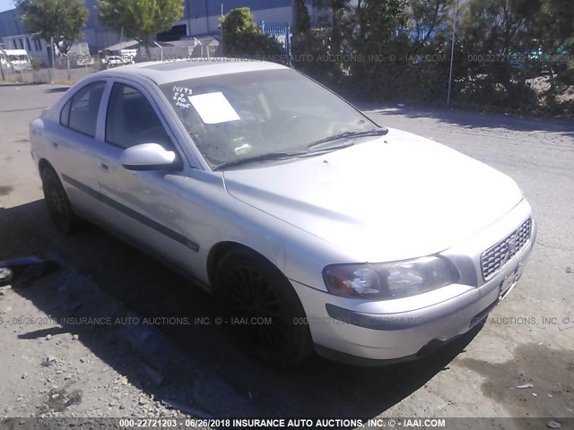 YV1RS58D212032258 - 2001 VOLVO S60 2.4T SILVER photo 1