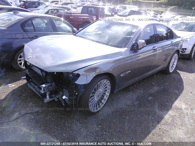 WBAYB6C5XFDS16394 - 2015 BMW ALPINA B7 ნაცრისფერი ფოტო 2