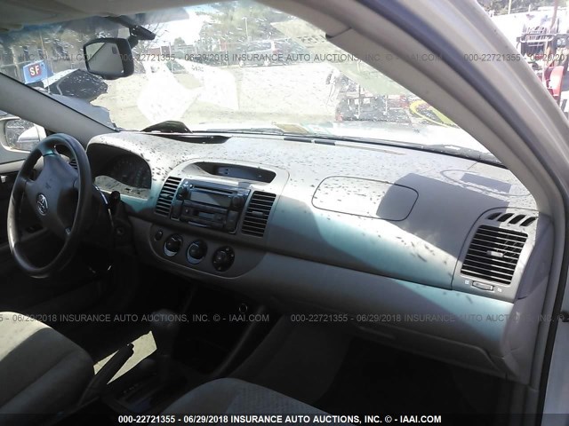 4T1BE32KX3U168019 - 2003 TOYOTA CAMRY LE/XLE/SE 银色 照片 5