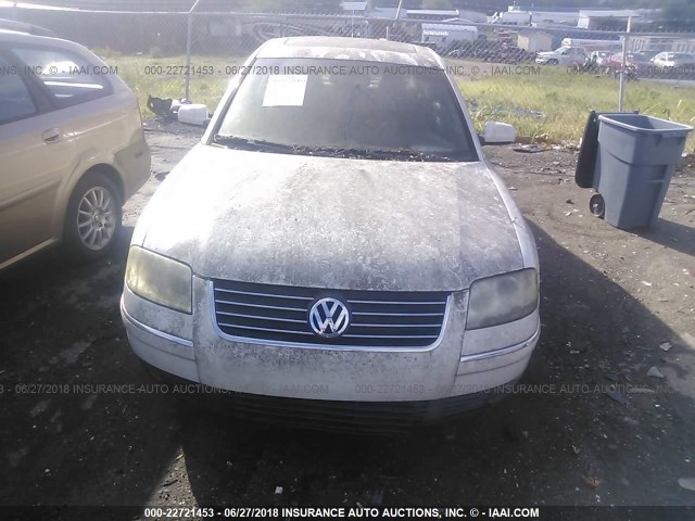 WVWRH63B02P290525 - 2002 VOLKSWAGEN PASSAT GLX 白色 照片 6