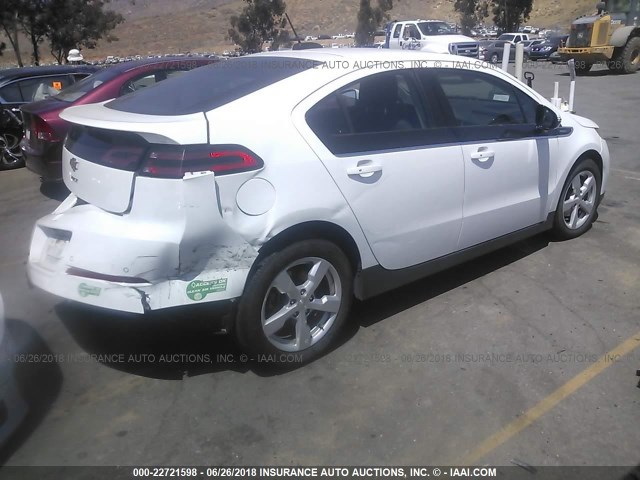 1G1RC6E46FU106492 - 2015 CHEVROLET VOLT WHITE photo 4