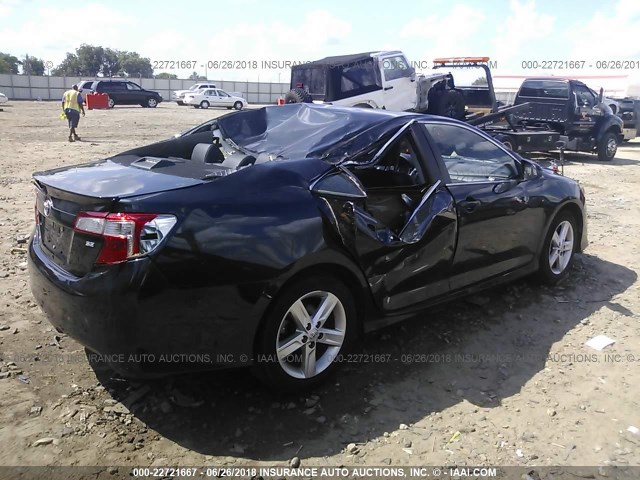 4T1BF1FK7DU289507 - 2013 TOYOTA CAMRY L/SE/LE/XLE 蓝色 照片 4