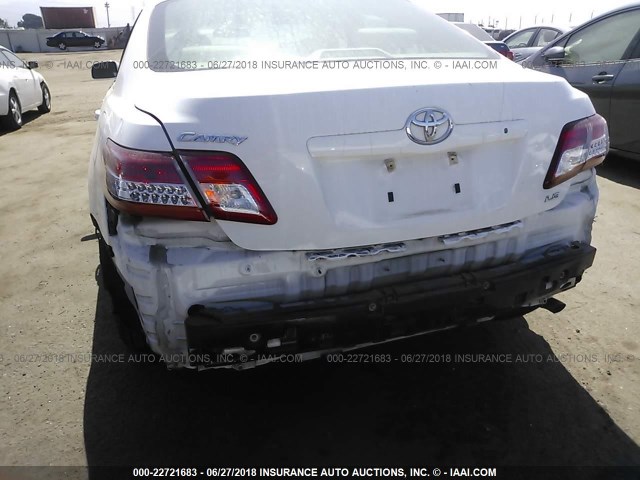 4T1BF3EK6AU574112 - 2010 TOYOTA CAMRY SE/LE/XLE WHITE photo 6