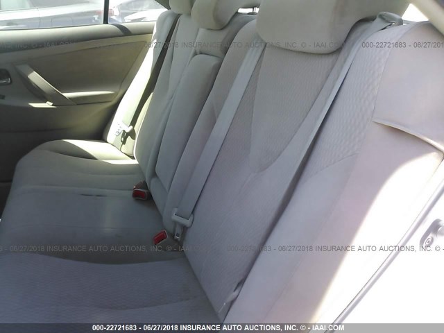 4T1BF3EK6AU574112 - 2010 TOYOTA CAMRY SE/LE/XLE WHITE photo 8