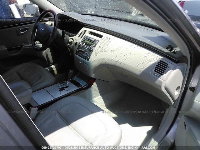 KMHFC46F37A189795 - 2007 HYUNDAI AZERA SE/LIMITED GRAY photo 5