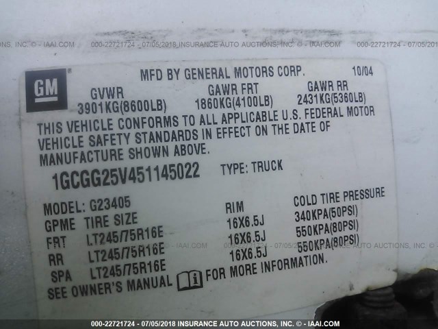 1GCGG25V451145022 - 2005 CHEVROLET EXPRESS G2500  WHITE photo 9