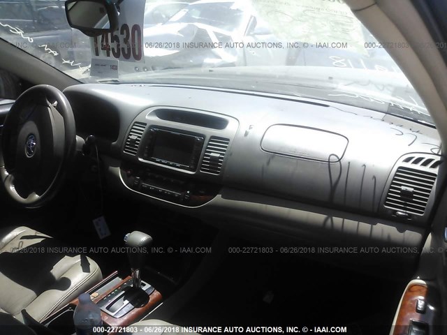 4T1BF30K15U109606 - 2005 TOYOTA CAMRY LE/XLE/SE 黑色 照片 5