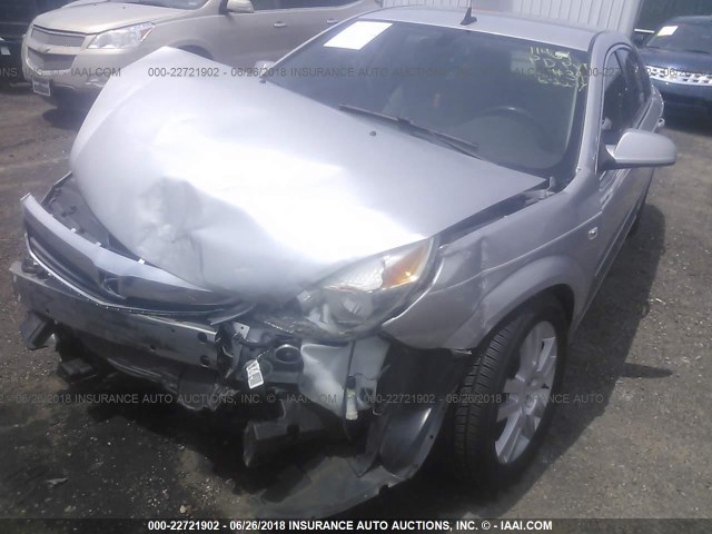 1G8ZS57N88F259841 - 2008 SATURN AURA XE SILVER photo 2