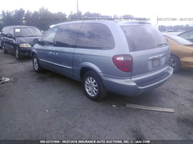 2C4GP54L43R354092 - 2003 CHRYSLER TOWN & COUNTRY LXI Light Blue photo 3