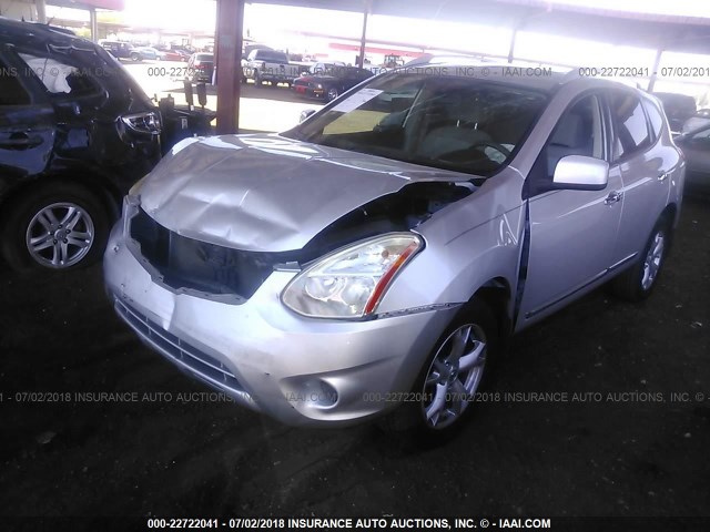 JN8AS5MT5BW567180 - 2011 NISSAN ROGUE S/SV/KROM SILVER photo 2