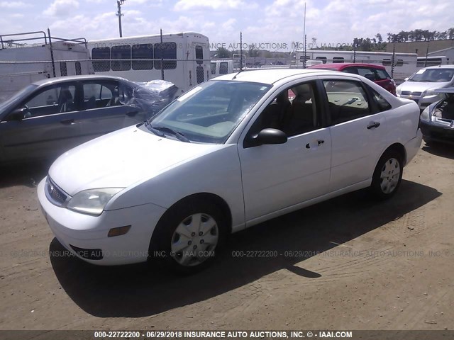 1FAFP34N97W358546 - 2007 FORD FOCUS ZX4/S/SE/SES WHITE photo 2