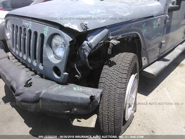 1C4BJWDG9EL218525 - 2014 JEEP WRANGLER UNLIMITE SPORT GRAY photo 6