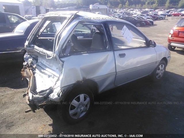 KNJLT05H1S6130126 - 1995 FORD ASPIRE SILVER photo 4