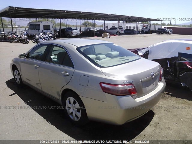 4T1BE46K97U155963 - 2007 TOYOTA CAMRY NEW GENERAT CE/LE/XLE/SE SILVER photo 3