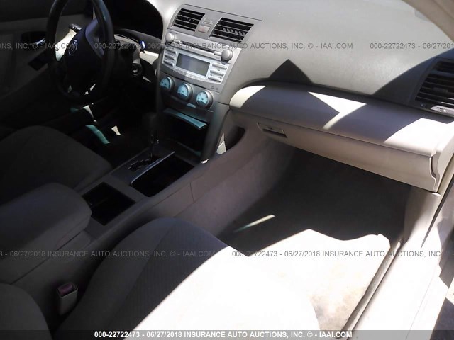 4T1BE46K97U155963 - 2007 TOYOTA CAMRY NEW GENERAT CE/LE/XLE/SE SILVER photo 5