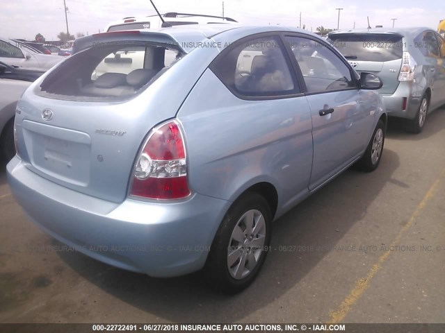 KMHCM36C58U064992 - 2008 HYUNDAI ACCENT GS Light Blue photo 4