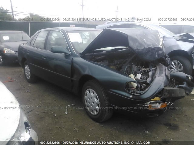 4T1BG12K4TU947334 - 1996 TOYOTA CAMRY DX/LE/XLE GREEN photo 1